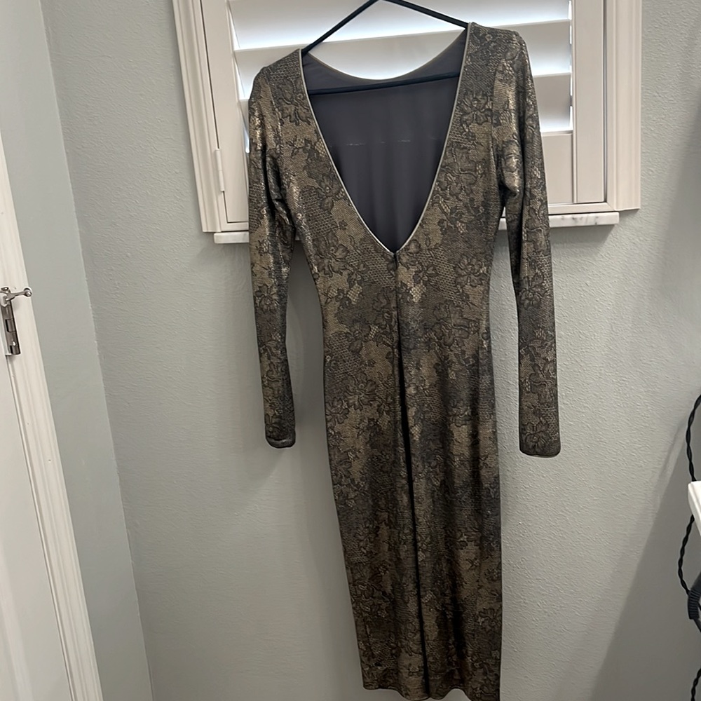 Gorgeous Dress The Population dress!